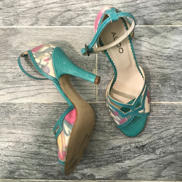 Aldo Floral Heels - Picture 2 of 2
